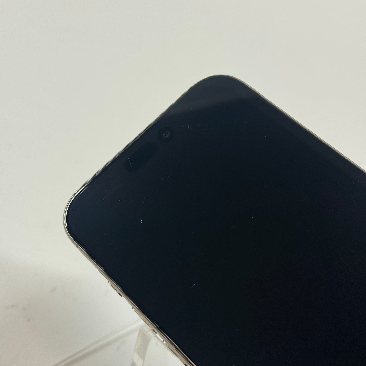 Unlocked Apple iPhone 16 Pro Max 256GB Natural Titanium MYWY3QN/A